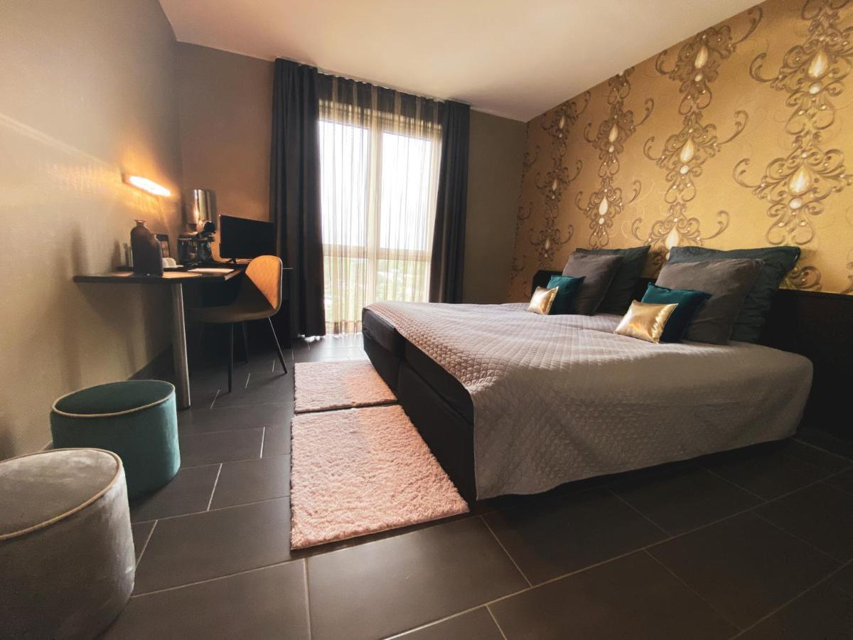 Augenblick Goodnight Hotel Kleve  Bagian luar foto