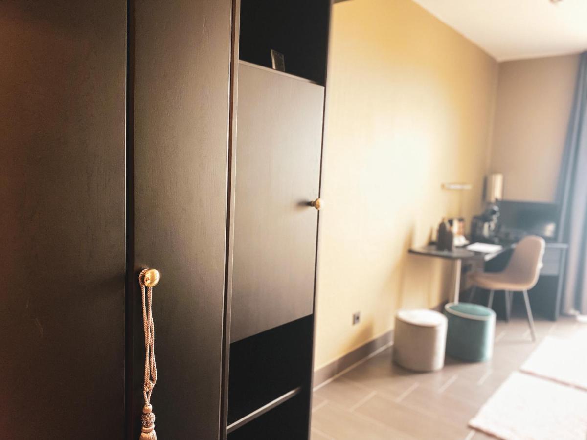 Augenblick Goodnight Hotel Kleve  Bagian luar foto