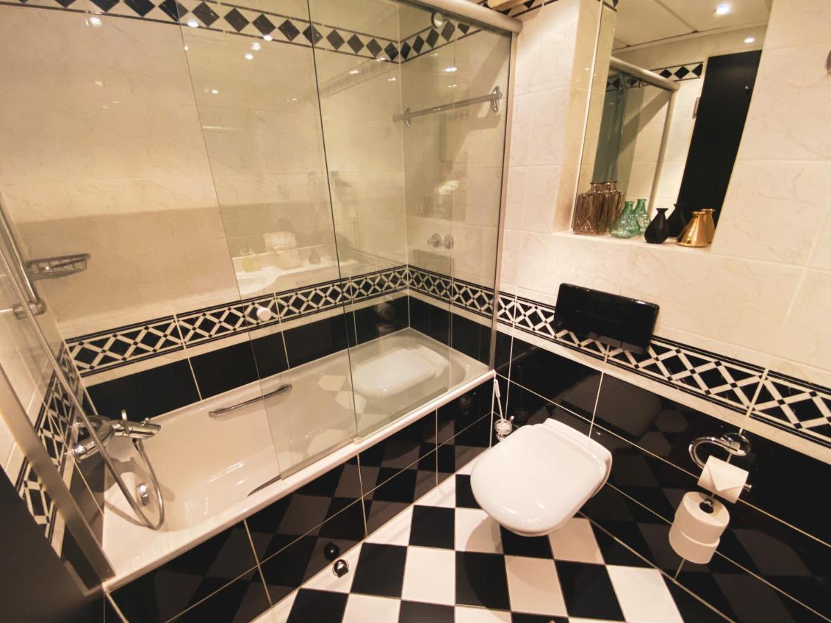 Augenblick Goodnight Hotel Kleve  Bagian luar foto