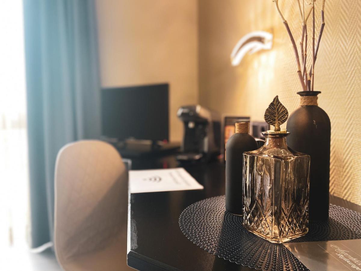 Augenblick Goodnight Hotel Kleve  Bagian luar foto